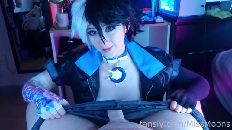 missmoons-luna-snow-cosplay-cowgirl-fansly-video-featured